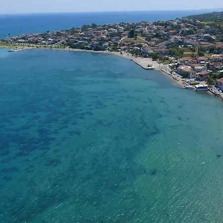 Appartement Sunny One - Charming Garden Nest Petalídhion