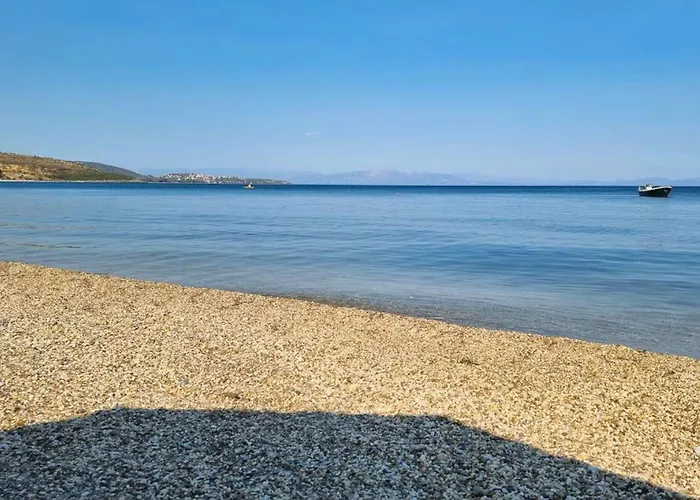 Sunny One - Charming Garden Nest * Petalídhion